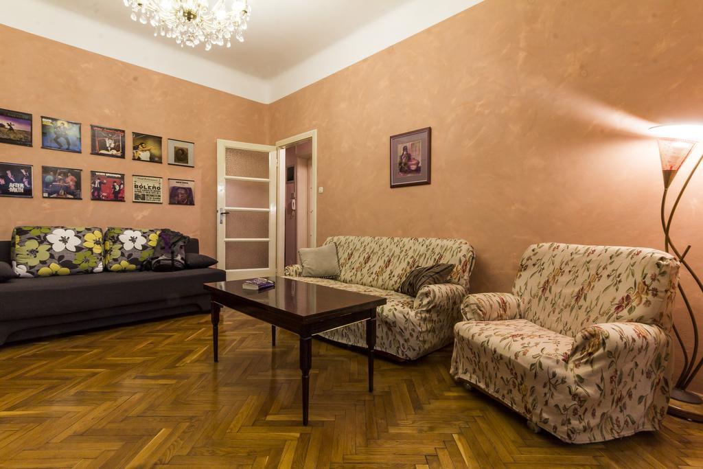 Apartma Spacious & Smart Center *