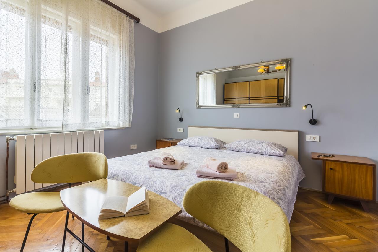 Spacious & Smart Center Apartma *